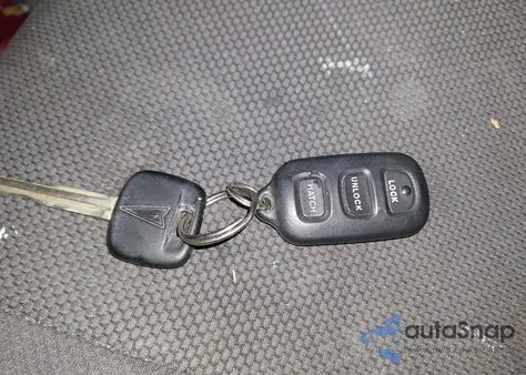 2004 Pontiac Vibe from USA, damaged, VIN 5Y2SL62874Z456049